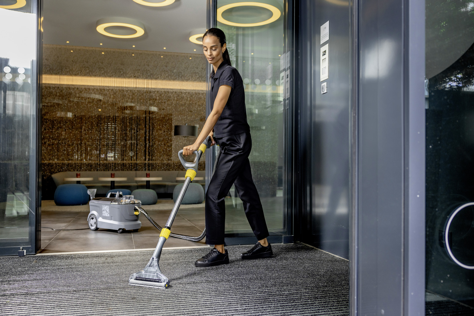 KARCHER PUZZI 10/1 EDITION - Image 2