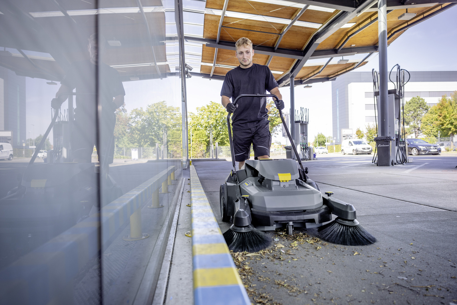 KARCHER KM 70/25 C 2SB BP - Image 2